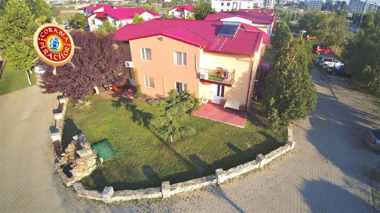 Club De Vacanta Corabia Piratilor-Mamaia Nord Năvodari Екстериор снимка