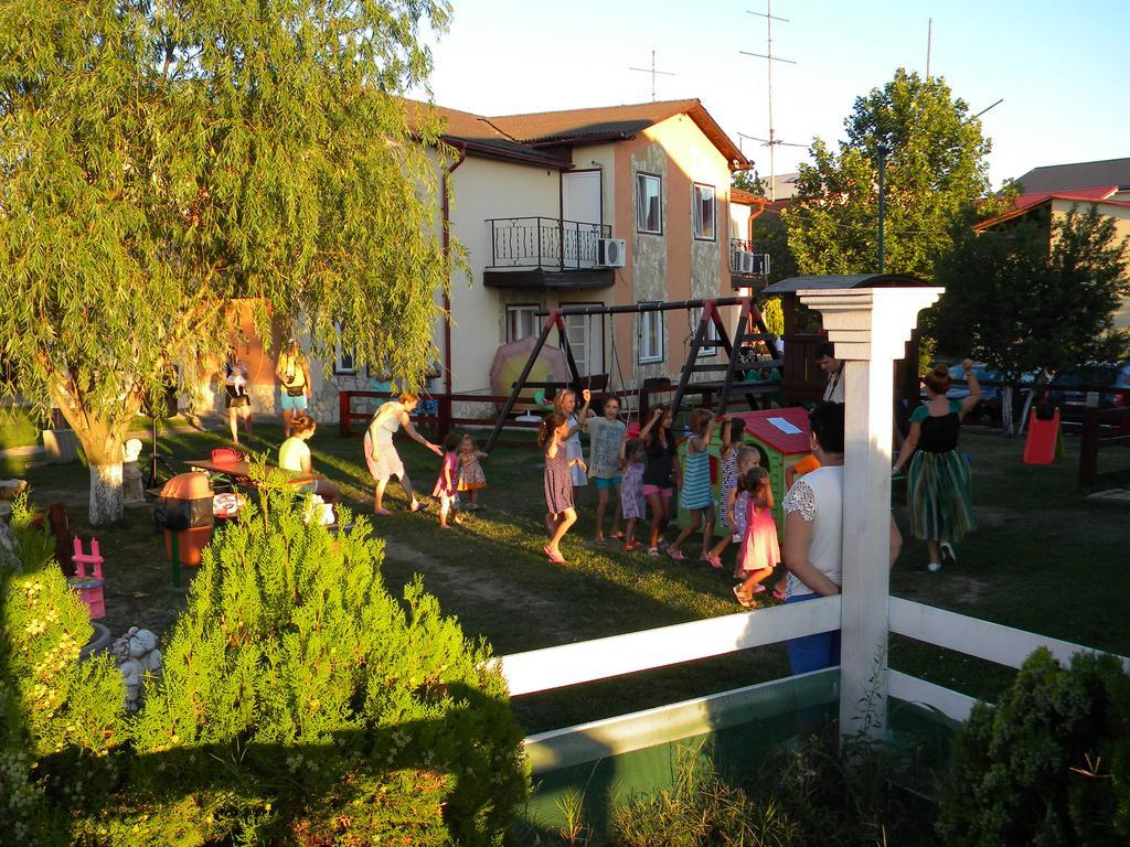 Club De Vacanta Corabia Piratilor-Mamaia Nord Năvodari Екстериор снимка